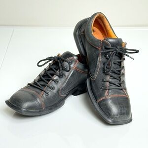 John Fluevog Black and Orange Men's Shoes men’s 9